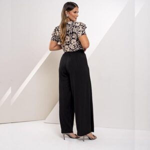 Conjunto Feminino Calça Pantalona Preta e Blusa Floral, Manga Curta com Babado Super Leve casual Verão Elegante Moda Comfy